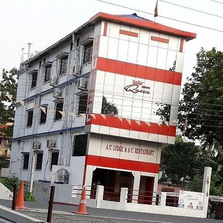 Hotel Queen Islampur Eksteriør billede